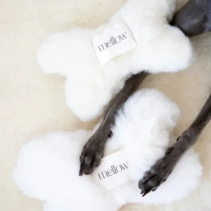 Juguete Hueso para Perros de Piel de Oveja Natural – Ecológico, Seguro y Duradero - Blanco